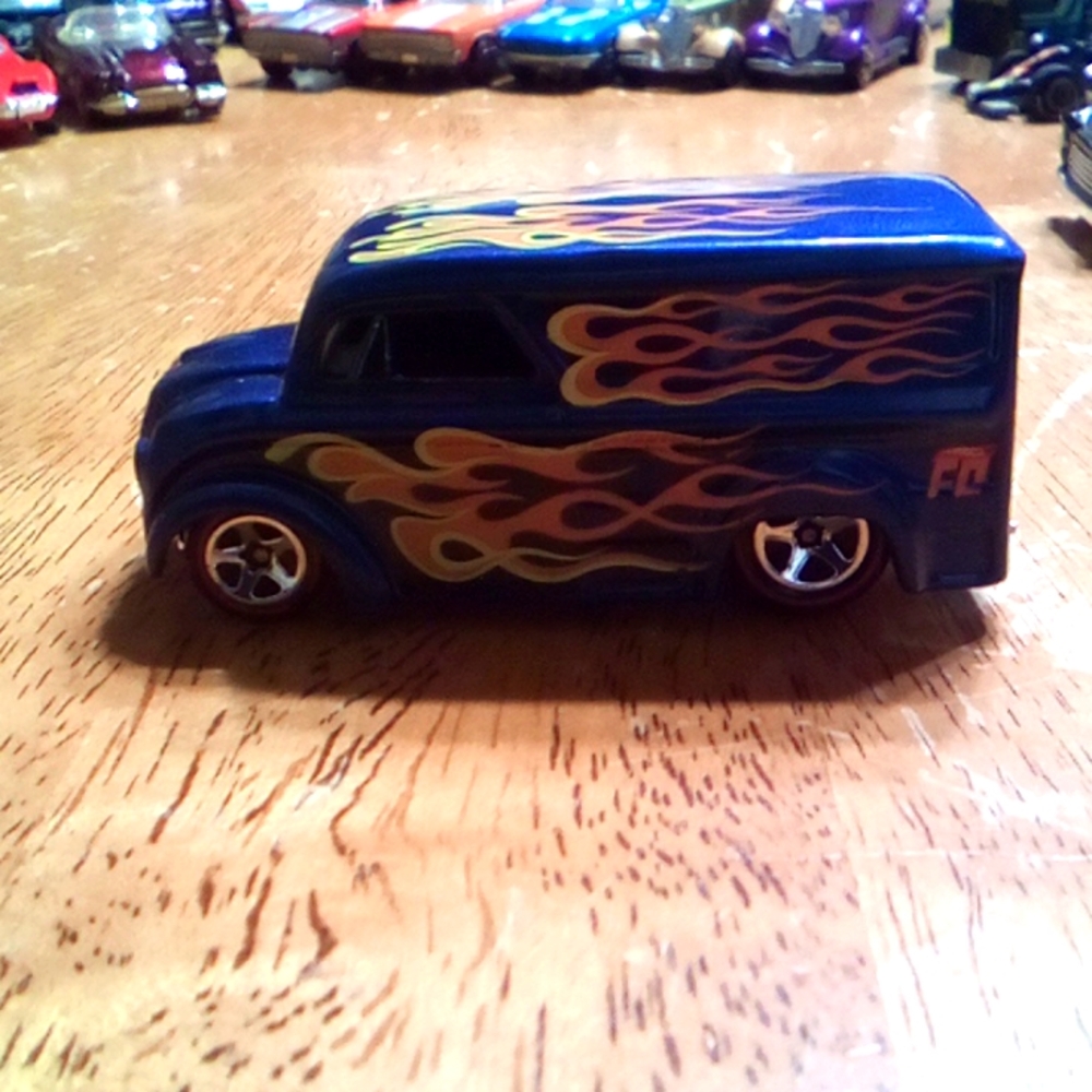 Hot wheels dairy delivery